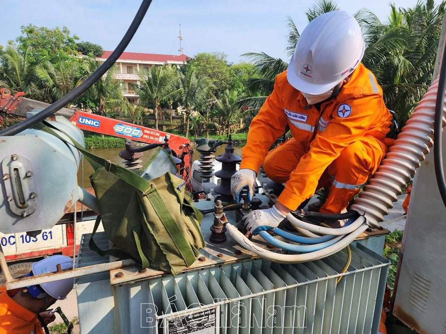 Ưu tiên điện phục vụ sinh hoạt của người dân