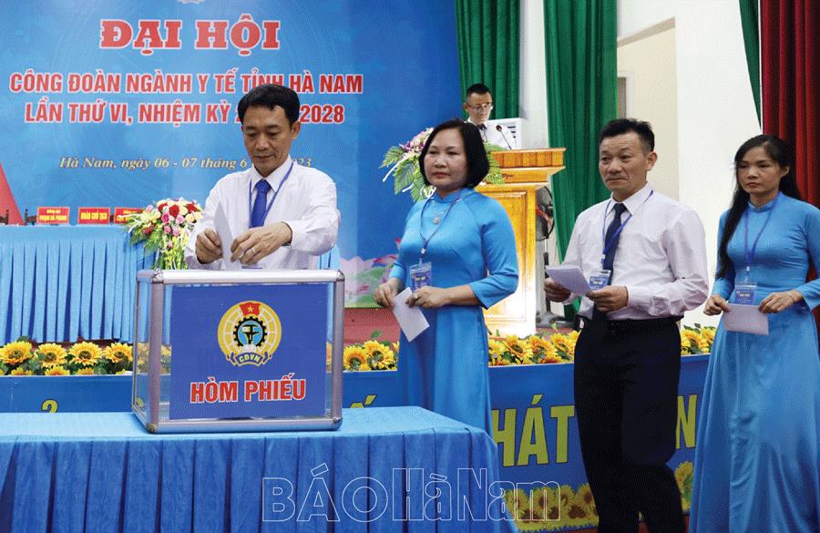 Tập trung tổ chức tốt đại hội công đoàn cấp trên trực tiếp cơ sở