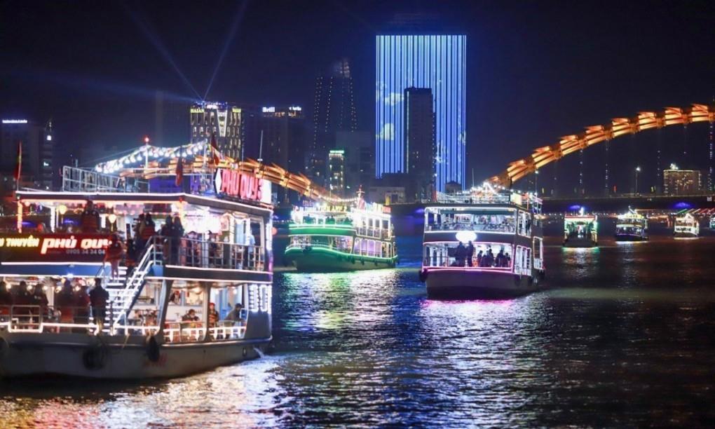 Gợi ý ăn chơi ở Đà Nẵng sau 20h