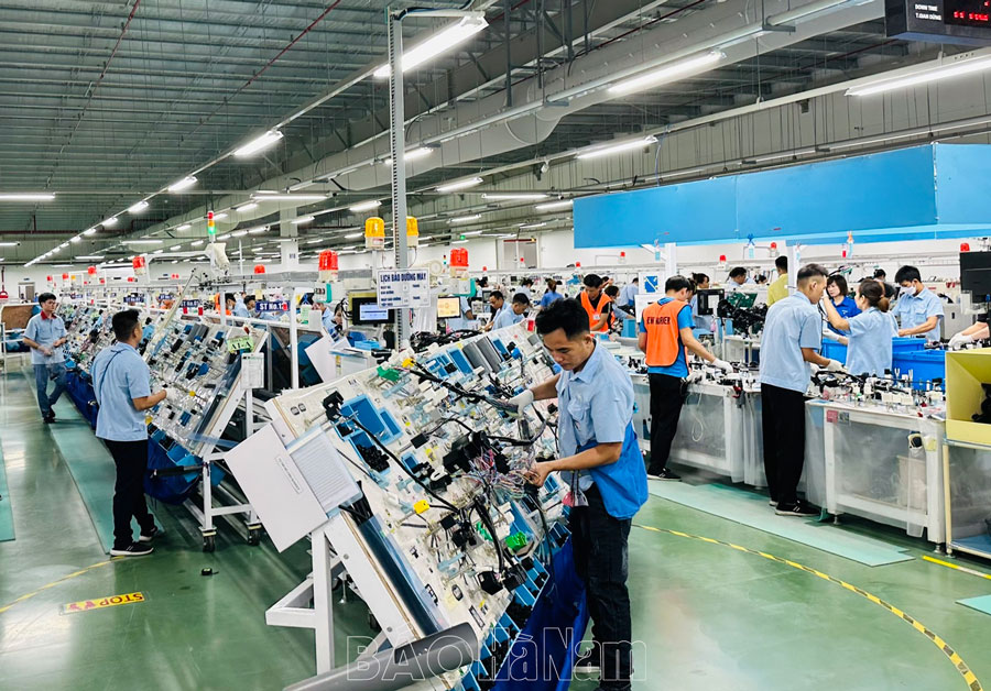 Hiệu quả đầu tư của doanh nghiệp điện, điện tử trong khu công nghiệp