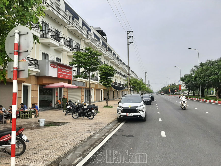 Thị trường bất động sản tiếp tục trầm lắng