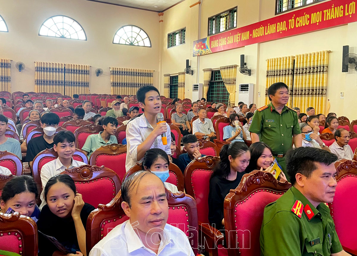 Đẩy mạnh tuyên truyền phòng, chống tội phạm và tệ nạn ma túy