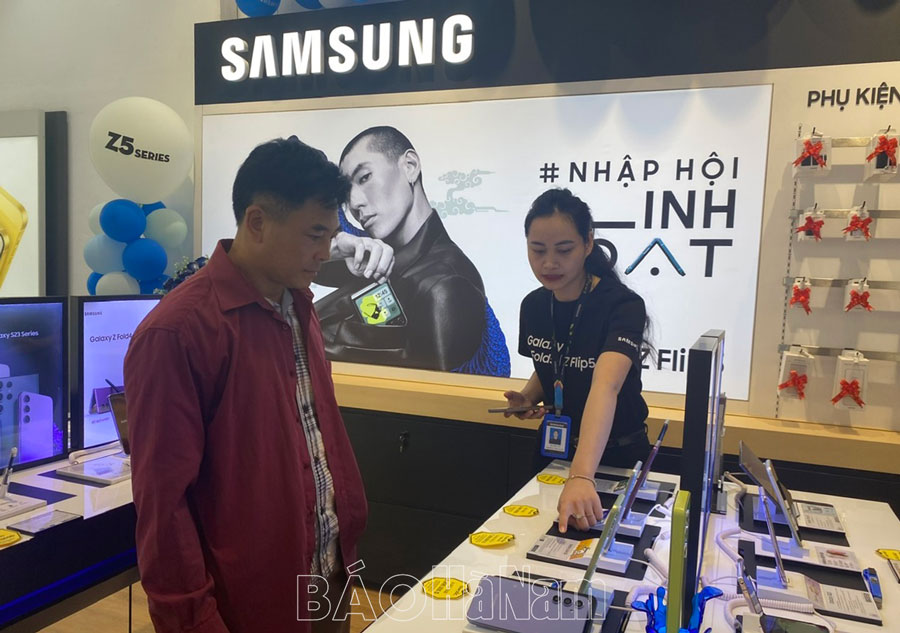 Kinh doanh mặt hàng công nghệ gặp khó