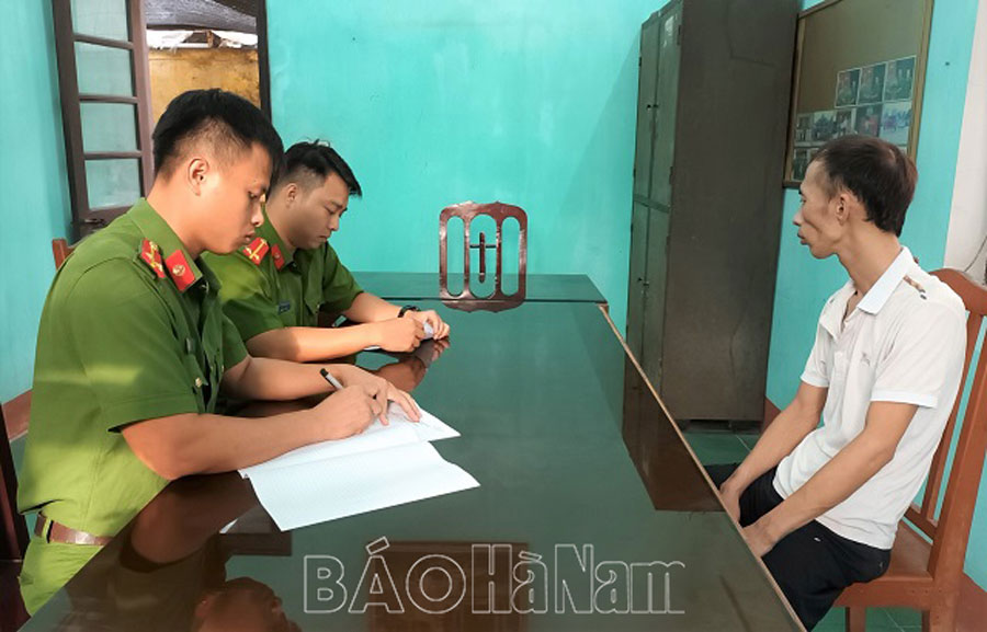 Công an huyện Thanh Liêm bắt đối tượng truy nã đang lẩn trốn tại TP.Hồ Chí Minh