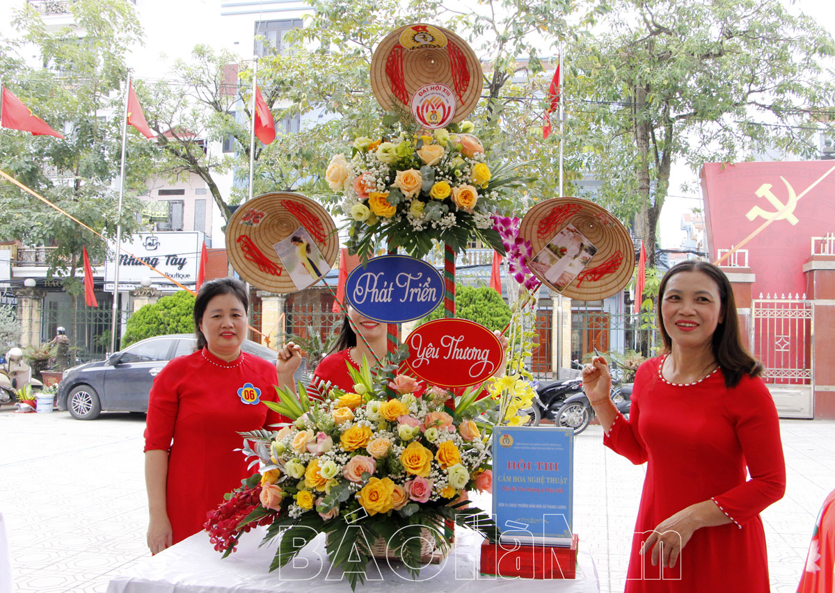 Công đoàn xã An Nội đạt giải Nhất Hội thi Cắm hoa nghệ thuật huyện Bình Lục