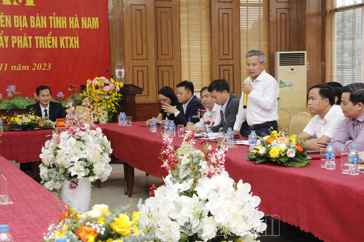 Tọa đàm với chức sắc, chức việc các tôn giáo trên địa bàn tỉnh