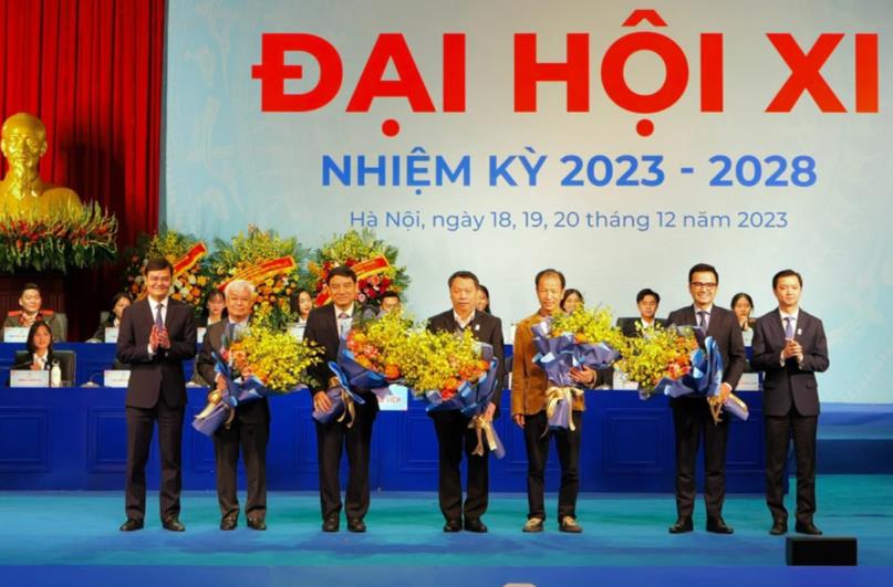 Ra mắt hội đồng tư vấn, đồng hành với sinh viên giai đoạn 2023 - 2028