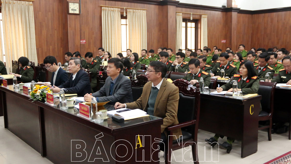 Công an tỉnh tổ chức Hội thảo bàn giải pháp nâng cao hiệu quả công tác tuyên truyền, phổ biến, giáo dục pháp luật