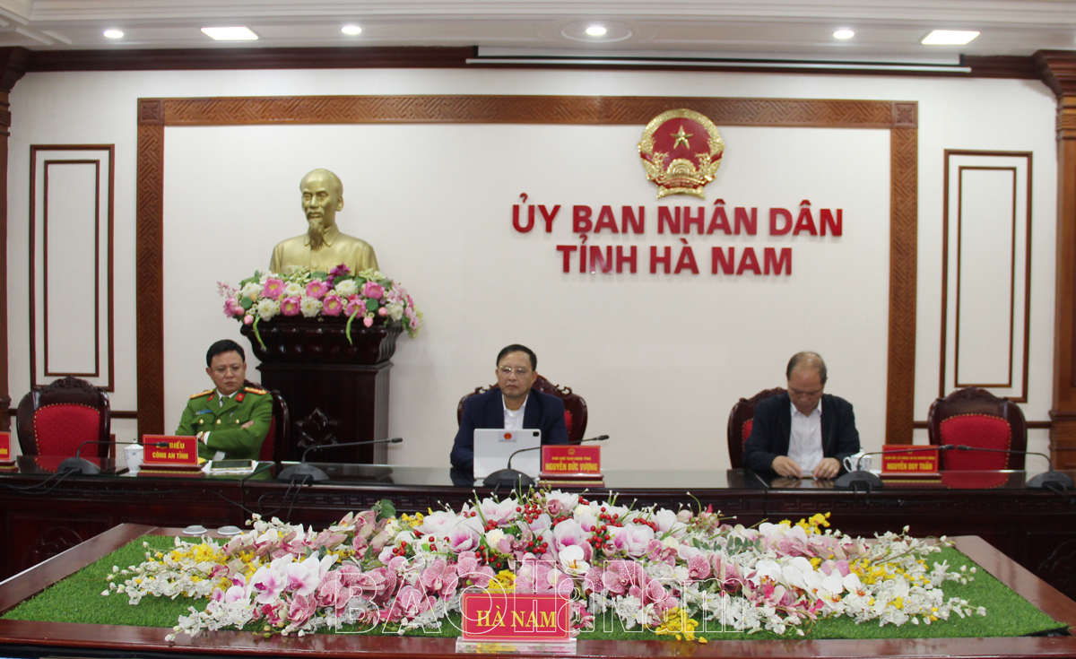 Phổ cập hạ tầng số, sáng tạo ứng dụng số để phát triển kinh tế số - Động lực tăng trưởng kinh tế và năng suất lao động