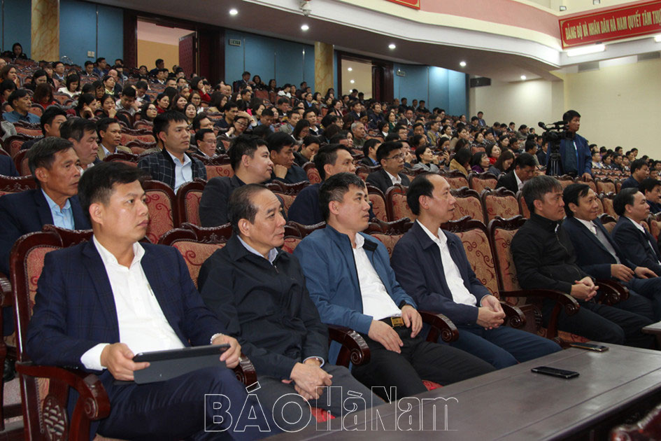 Học tập, quán triệt, tuyên truyền chỉ thị, nghị quyết…phải coi trọng chất lượng, hiệu quả