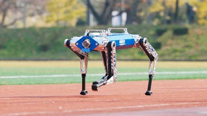 Chó robot lập kỷ lục tốc độ