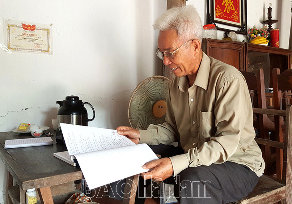 Nghệ nhân Ưu tú Nguyễn Đình Lâu và hành trình tìm lại điệu hát Trống quân