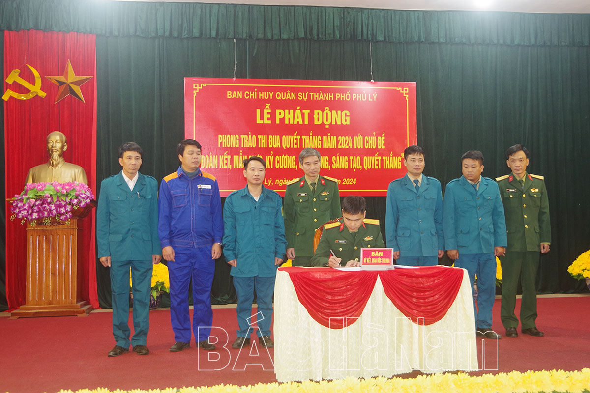 Ban CHQS thành phố Phủ Lý, huyện Kim Bảng phát động phong trào thi đua Quyết thắng năm 2024