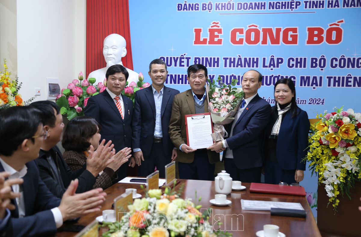 Thành lập Chi bộ Công ty TNHH Xây dựng thương mại Thiên Á