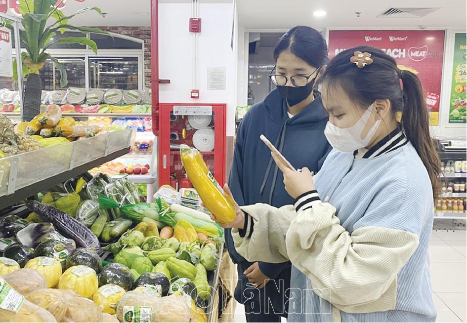 Tăng tốc chuyển đổi số trong hoạt động thương mại, dịch vụ