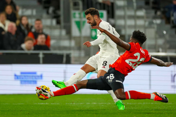 Hojlund giúp Man Utd thắng trận thứ năm liên tiếp