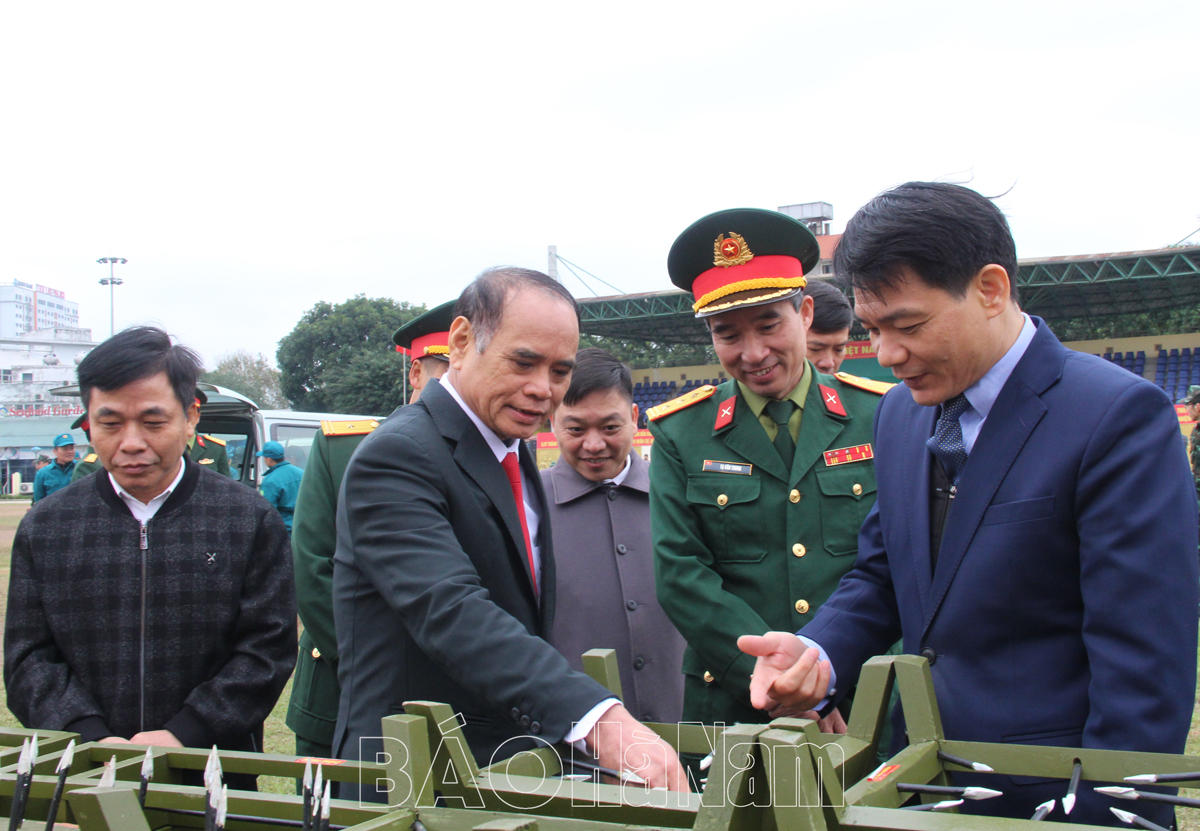 Thành phố Phủ Lý tổ chức lễ ra quân huấn luyện năm 2024