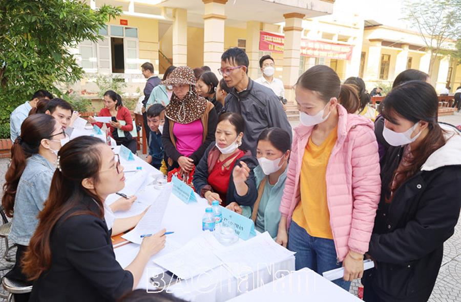 Tăng cường tư vấn, giới thiệu việc làm cho người lao động