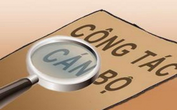 Tiêu chuẩn lý luận chính trị, quản lý nhà nước đối với các chức danh công chức lãnh đạo, quản lý