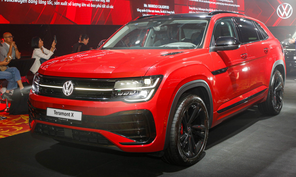 Volkswagen Teramont X - SUV mới giá từ 1,998 tỷ đồng