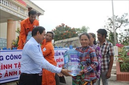 Chế độ chi đón tiếp, thăm hỏi do Ủy ban Mặt trận Tổ quốc Việt Nam các cấp thực hiện