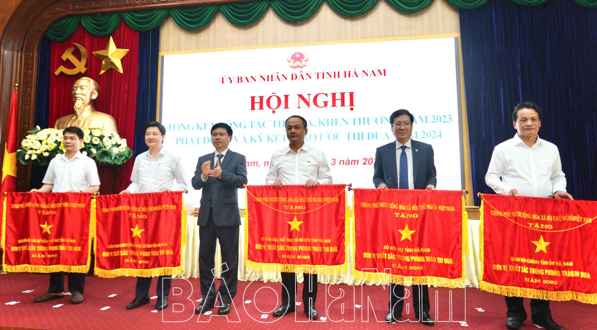 UBND tỉnh phát động và ký kết giao ước thi đua năm 2024