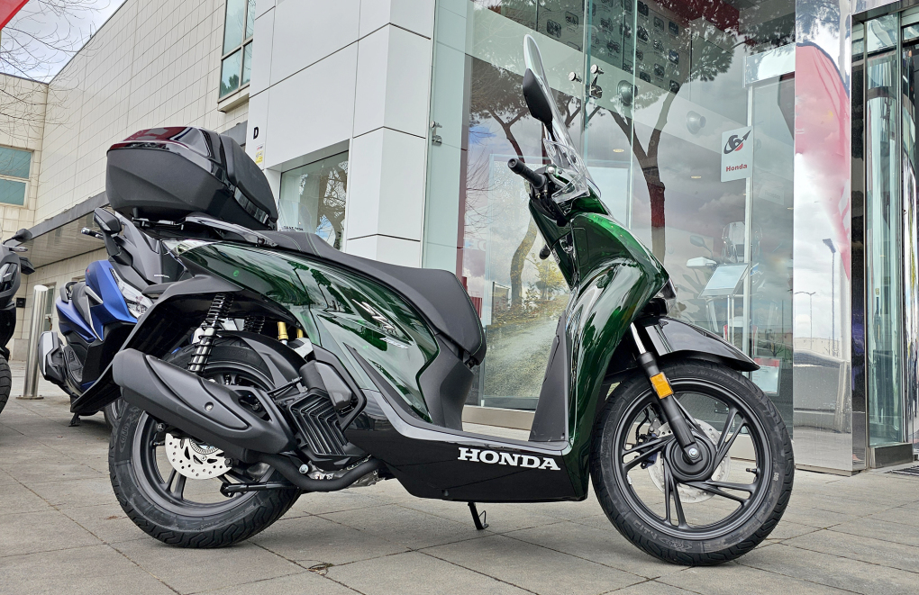 Honda SH Vetro bản cổ điển sắp bán ở Việt Nam