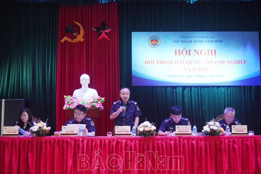 Cục Hải quan Hà Nam Ninh đối thoại với các doanh nghiệp