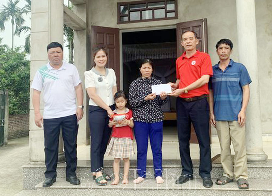 Trên 500 triệu đồng hỗ trợ 215 địa chỉ nhân đạo