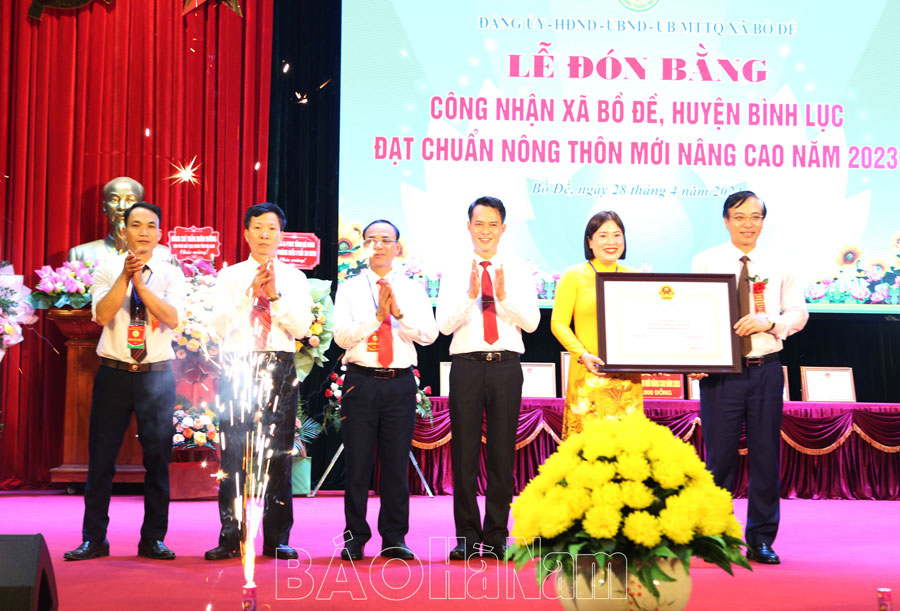 Bồ Đề đón Bằng công nhận đạt chuẩn NTM nâng cao