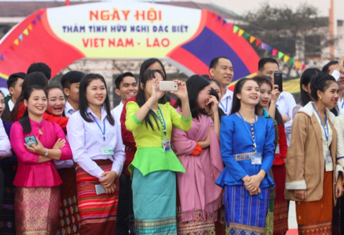 60 học bổng Chính phủ du học tại Lào năm 2024