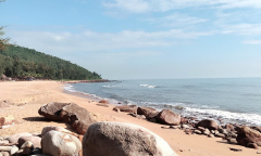 Những bãi biển hoang sơ dành cho du khách trải nghiệm dịp hè