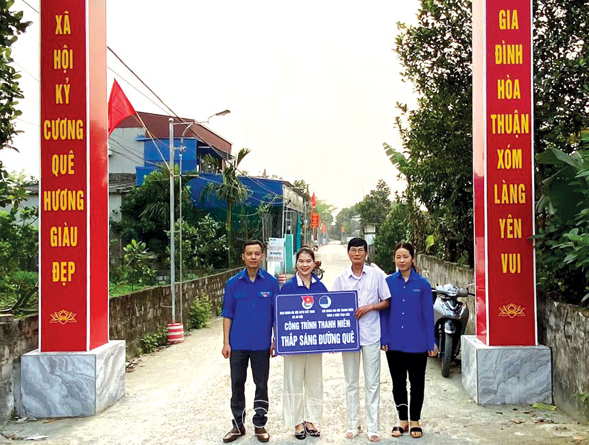 Tuổi trẻ An Nội chung tay xây dựng nông thôn mới nâng cao