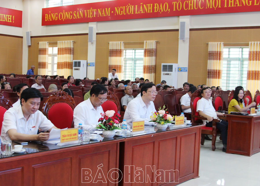 Tổ đại biểu HĐND tỉnh tiếp xúc cử tri xã Liêm Sơn