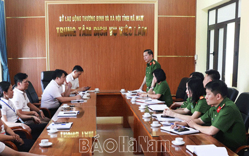 Sơ kết việc tổ chức các Phiên giao dịch việc làm cho người thi hành xong án phạt tù