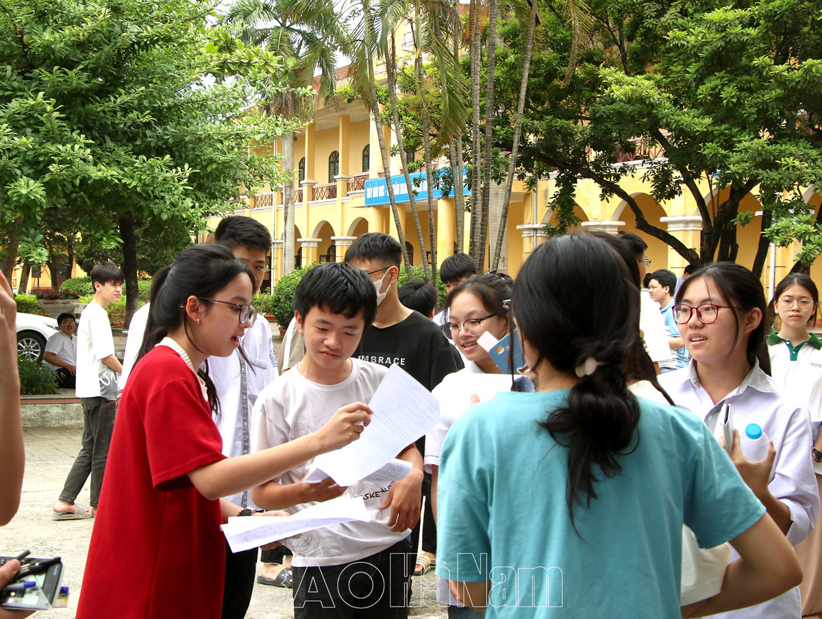 Kỳ thi tuyển sinh vào lớp 10 THPT không chuyên năm học 2024-2025 bảo đảm an toàn, nghiêm túc