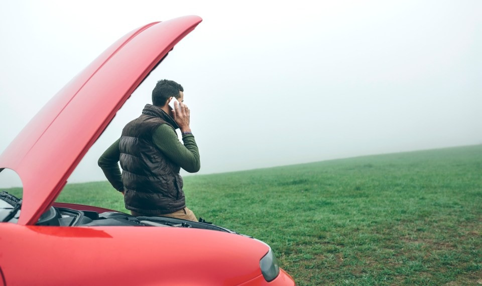 Để xe không "nằm đường" khi đi xa, đề phòng dây đai cam