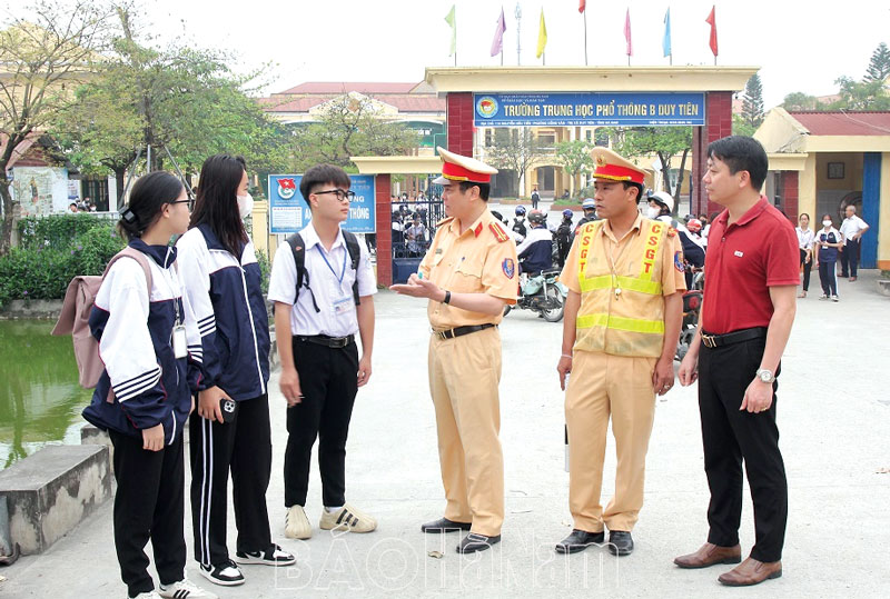 Phòng ngừa tai nạn giao thông cho học sinh trong dịp hè