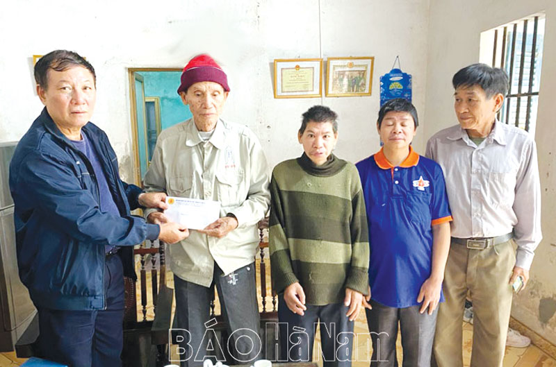 Phủ Lý quan tâm chăm lo đời sống nạn nhân chất độc da cam/dioxin