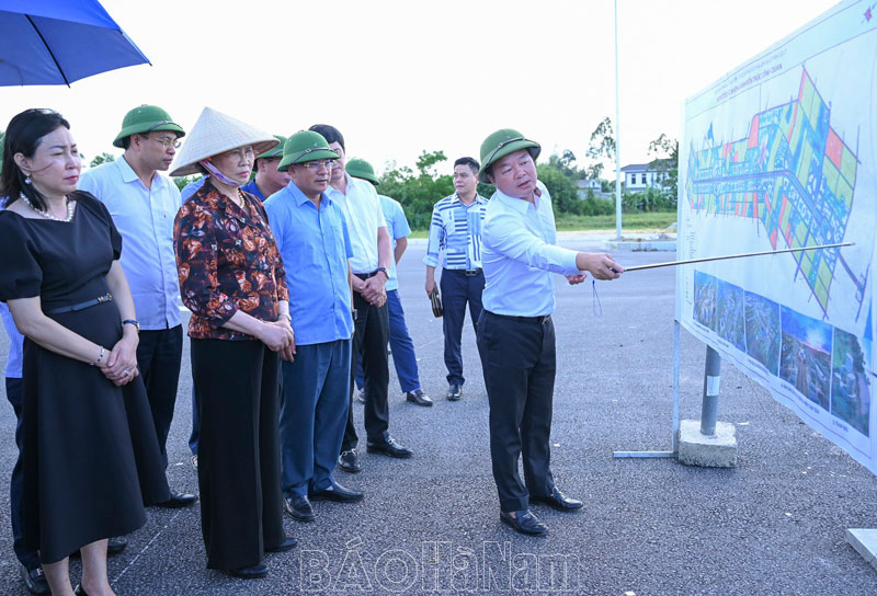 Đoàn công tác HĐND tỉnh thăm và làm việc tại Nghệ An