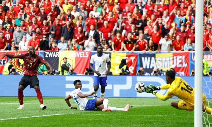 Pháp, Bồ Đào Nha vào tứ kết Euro 2024