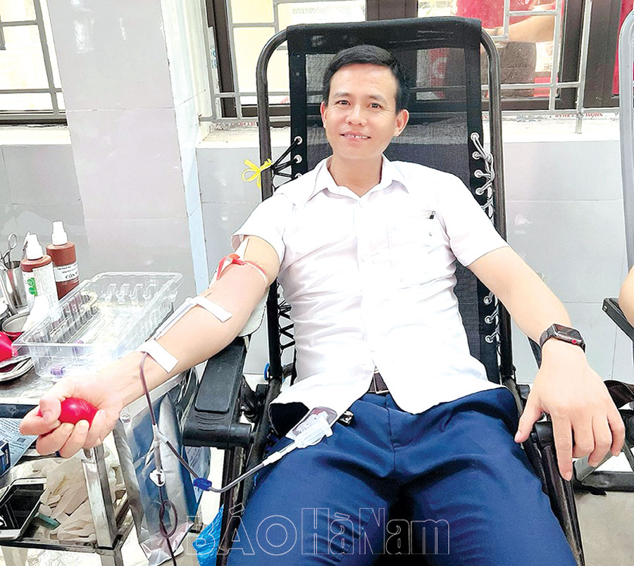 Một cán bộ hội nông dân 27 lần hiến máu tình nguyện
