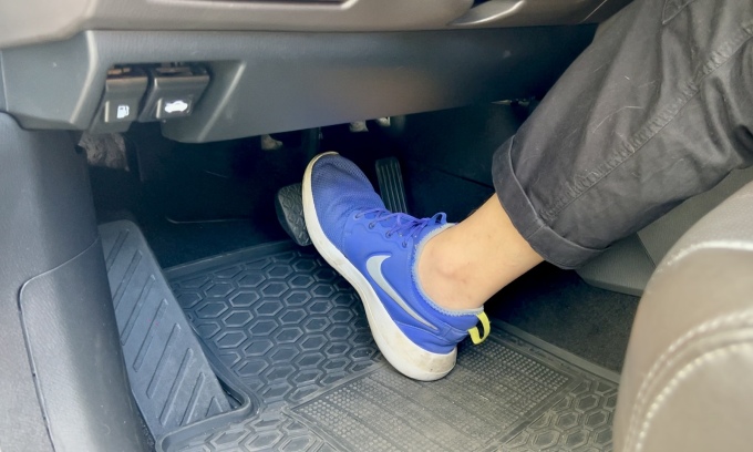 Gặp vật cản bất ngờ, xử lý như nào để an toàn?