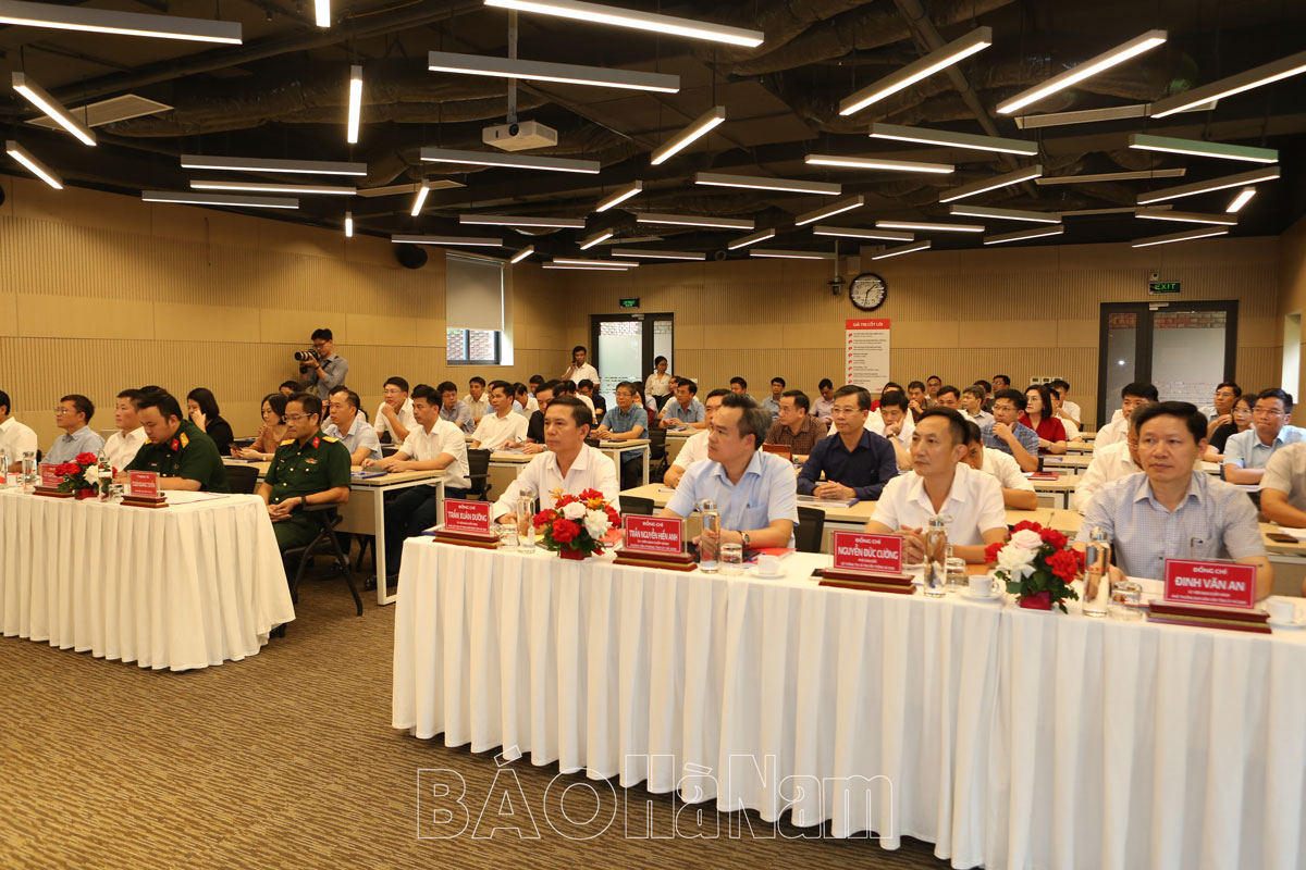 55 cán bộ chủ chốt tỉnh Hà Nam tham gia khóa tập huấn về chuyển đổi số tại Học viện Viettel