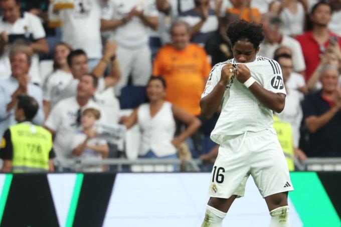 Real thị uy sức mạnh trong trận đầu của mùa giải mới La Liga 2024-2025