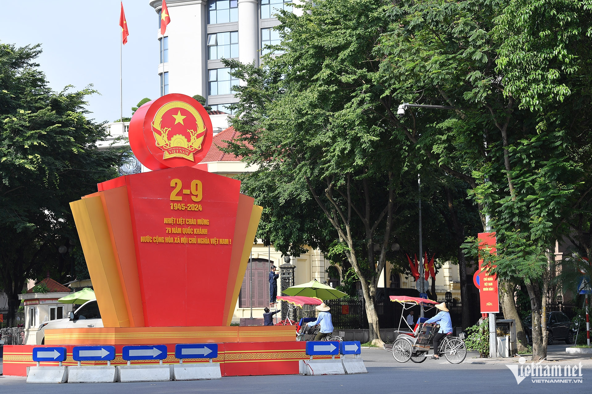 Đề xuất thêm ngày nghỉ lễ Quốc khánh, ngày chiến thắng Điện Biên Phủ