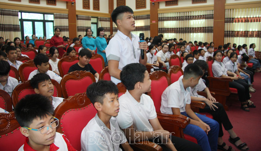 Hội LHPN tỉnh tổ chức Diễn đàn “Không gian mạng an toàn – Công dân số tương lai”