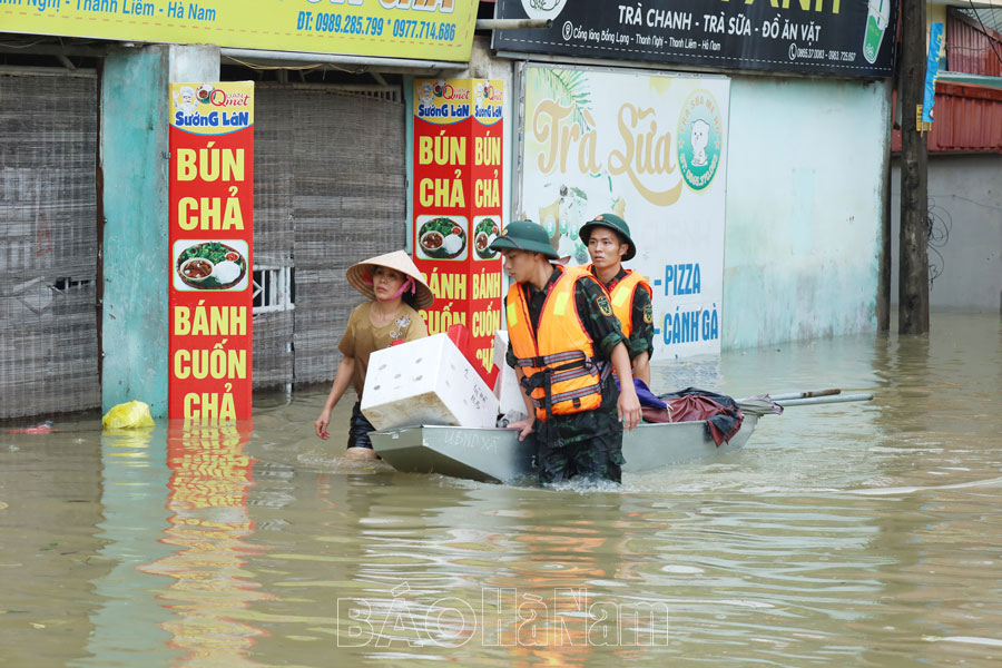 Thanh Liêm chủ động ứng phó với ngập lụt do nước sông Đáy dâng cao