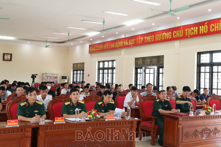 Ban CHQS thành phố Phủ Lý chi trả phụ cấp trách nhiệm cho QNDB giữ chức vụ chỉ huy