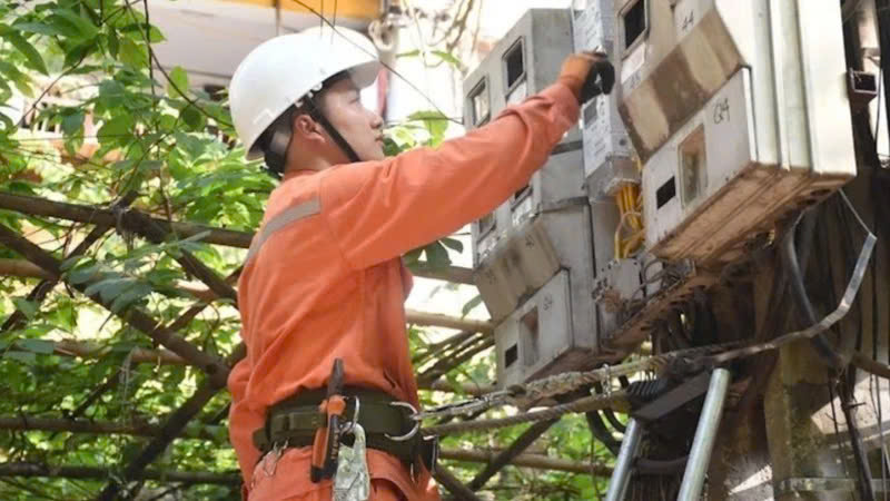 Điều chỉnh giá bán lẻ điện bình quân từ ngày 11/10/2024